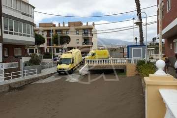 Un hombre de avanzada edad fallece ahogado en la playa de Salinetas (Foto TA)